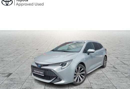 Toyota Touring Sports 1.8 Hybrid CVT Style