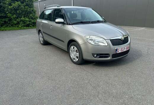 Skoda Fabia SW 1.6i Music Tiptronic
