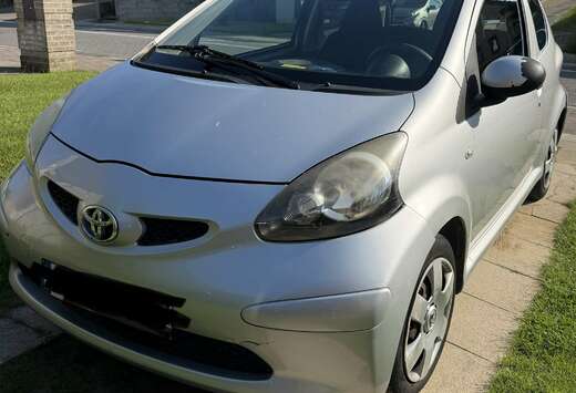 Toyota 1.0i VVT-i Plus MMT