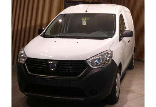 Dacia nouvelle distribution + demande d\'immatriculat ...