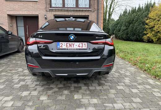 BMW Gran Coupe 70.2 kWh eDrive35 Pack M