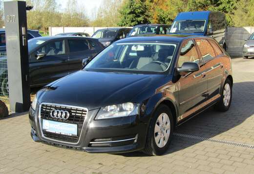 Audi A3 1.6 TDI Limousine Ambiente