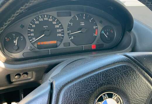 BMW 1.9i