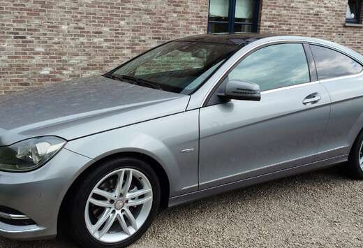 Mercedes-Benz C 180 Coupe (BlueEFFICIENCY) 7G-TRONIC