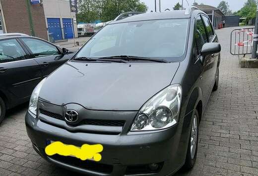 Toyota Toyota verso 7 places prêt à immatriculer