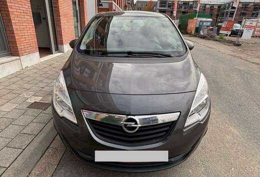 Opel Meriva 1.3 CDTi Essentia DPF