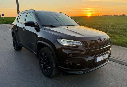 Jeep Compass PHEV 1.3 Turbo eAWD Night Eagle