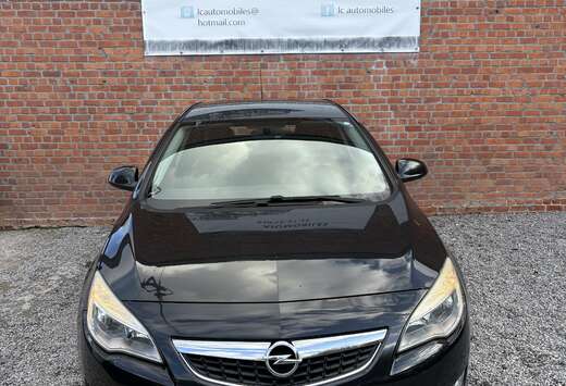 Opel Astra 1.3 CDTi ECOTEC Cosmo Easytronic