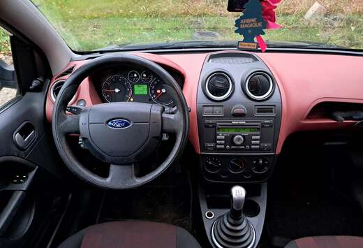 Ford 1.4i 16v Trend