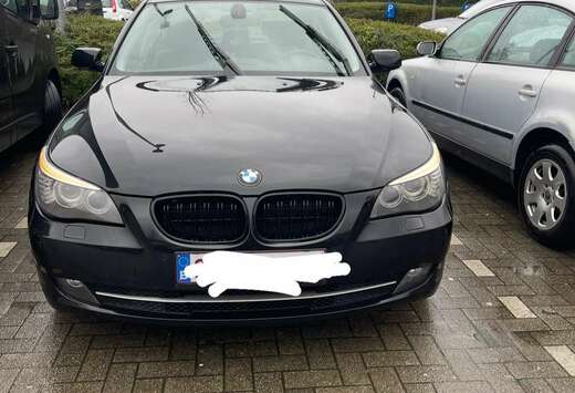BMW 523iA