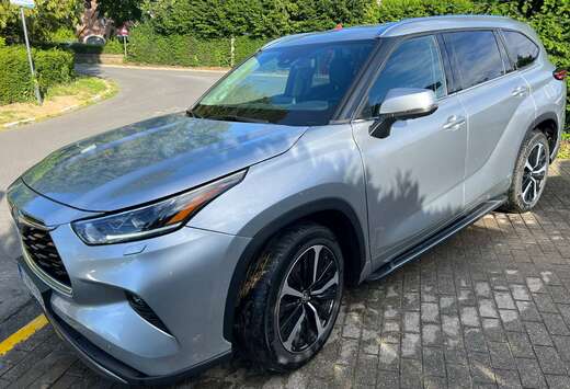 Toyota Highlander Hybrid 2.5i AWD Premium Plus