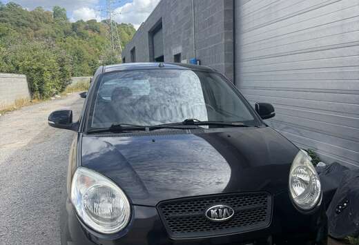 Kia 1.0i 12v MP3 Fumee Blanche