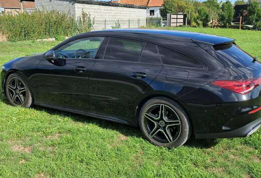 Mercedes-Benz CLA Shooting Brake 180 d AMG Line