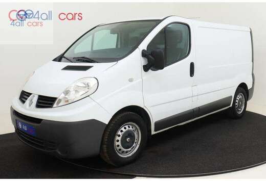 Renault 2426 L1H1 29 dCi 150 Grand Confort AUT DPF
