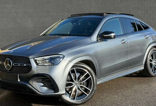 Mercedes-Benz e 4-Matic PHEV AMG+NAVI+CAM+HUD+TOIT OU ...