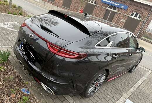 Kia GT 1.6 T-GDi DCT ISG