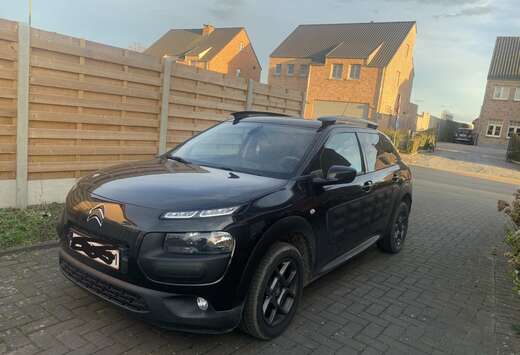 Citroen C4 Cactus PureTech 82 Stop + set winterbanden