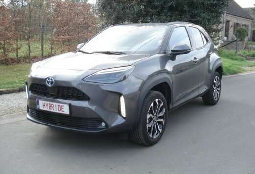 Toyota 1.5i VVT-i Hybrid Dynamic Plus E-CVT