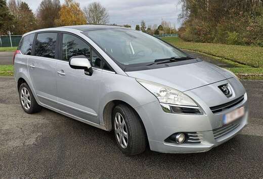 Peugeot 5008 1.6 HDi Family FAP