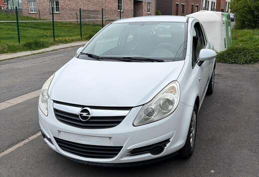 Opel Corsa 1.0i Essentia
