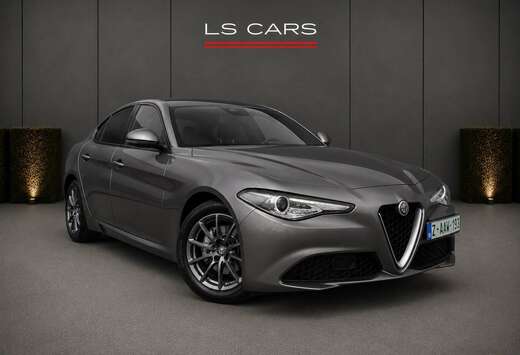 Alfa Romeo Giulia 2.0 T Sprint ATX