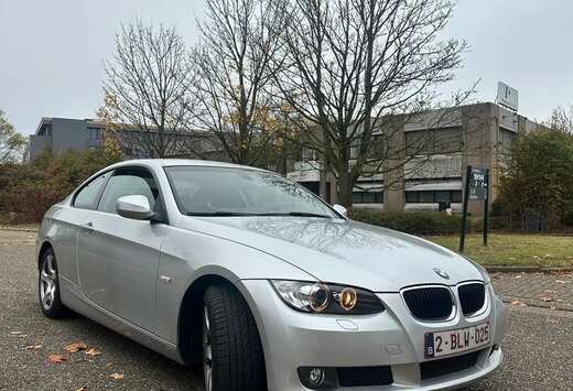 BMW Coupé 320i