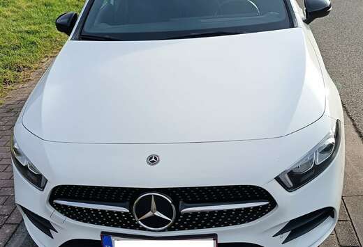 Mercedes-Benz A 180 AMG Line