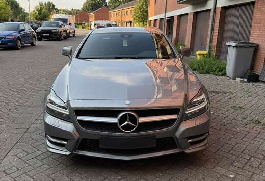 Mercedes-Benz CDI DPF BlueEFFICIENCY 7G-TRONIC Editio ...