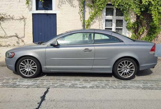 Volvo C70 Cabrio 2.4 Turbo - D5 Momentum Geartronic