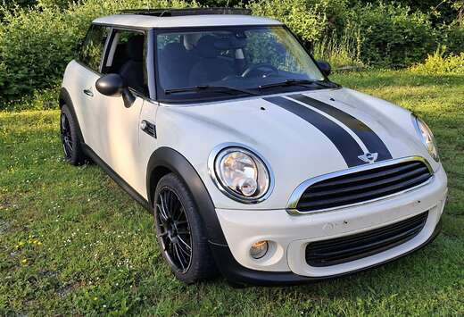 MINI 1.6i Carnaby Street