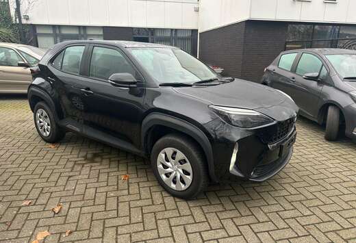 Toyota Yaris Cross Hybrid 1.5 VVT-i Business Edition