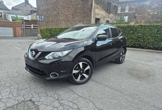 Nissan Qashqai 1.2 DIG-T 2WD Business Edition