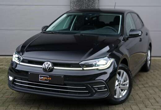 Volkswagen 1.0 TSI DSG Style * IQ LIGHT / ACC / ZETEL ...