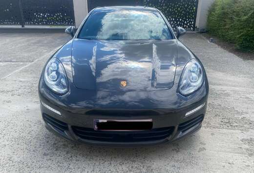 Porsche Panamera S e-Hybrid 3.0i V6 Tiptronic S