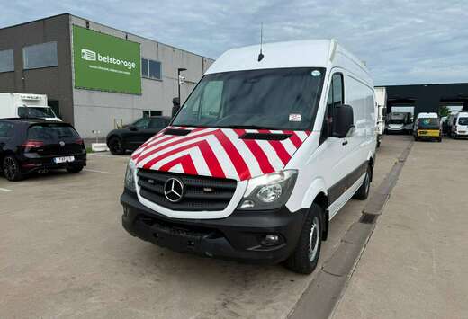 Mercedes-Benz 316 (Stock ID 09938)