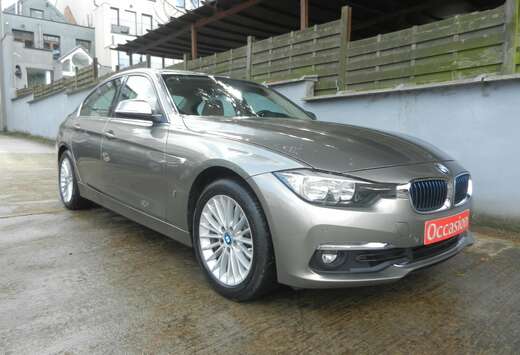 BMW 330eA iPerformance Plug-In Hybrid Luxury Line