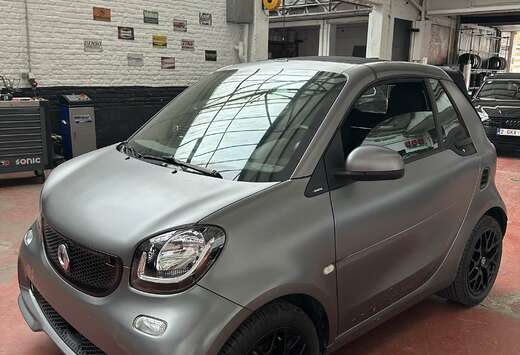 Smart Cabrio 0.9 Turbo Pure DCT