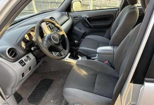 Toyota RAV4 2.0i VX