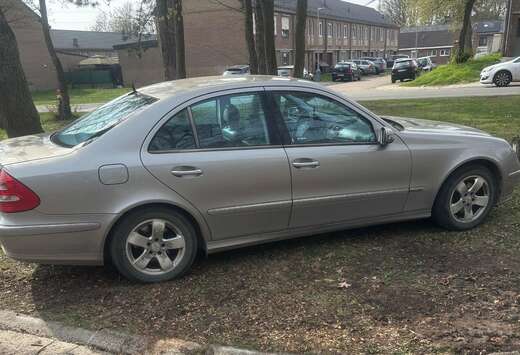 Mercedes-Benz E 220 CDI Avantgarde