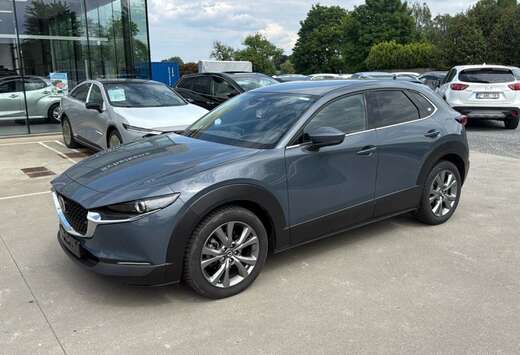Mazda e-SKYACTIV-G Takumi