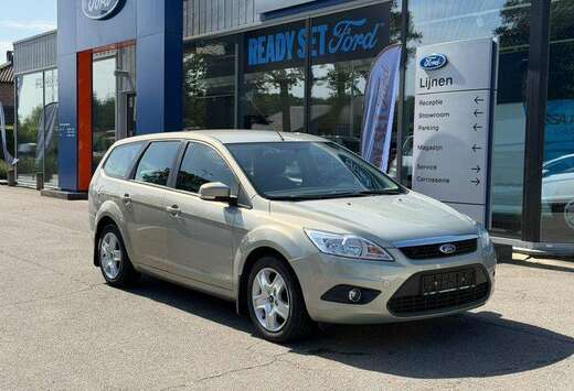 Ford 4 portes/Clipper modèle Trend