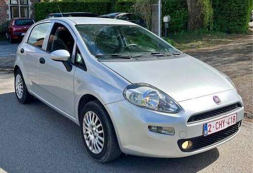 Fiat Punto 1.2i Young II