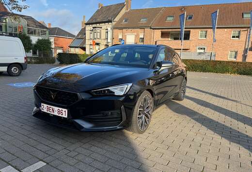 Leon Sportstourer 2.0 TSI 4Drive DSG VZ