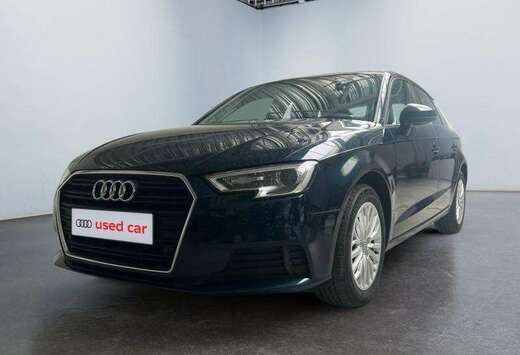 Audi 1.6 TDi 116 CV DSG*Navi*Bluetooth*Park Pilot