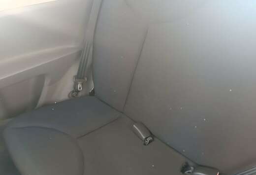 Toyota 1.0 VVT-i Sport