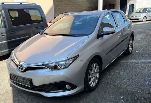 Toyota Auris 1.2 Turbo Comfort 12 mois de garantie