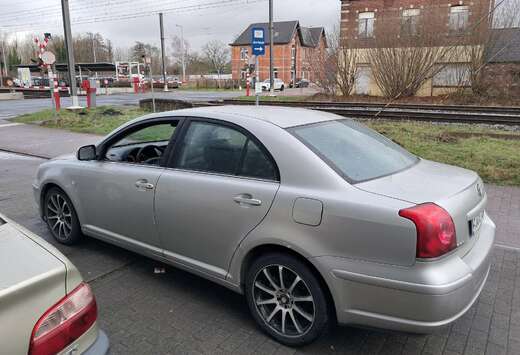 Toyota 2.0i VVT-i 16v D4 Linea Sol