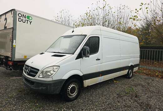 Mercedes-Benz 313 2.1 CDI A3H2__MOTEUR CASSE??PROPRE  ...