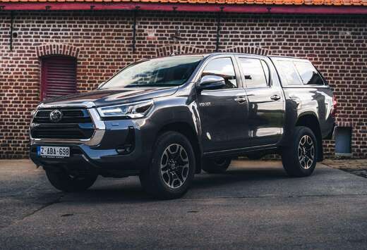 Toyota Lounge 2.8D AUTOMAAT