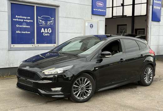 Ford Focus 1.0 EcoBoost ST Line
